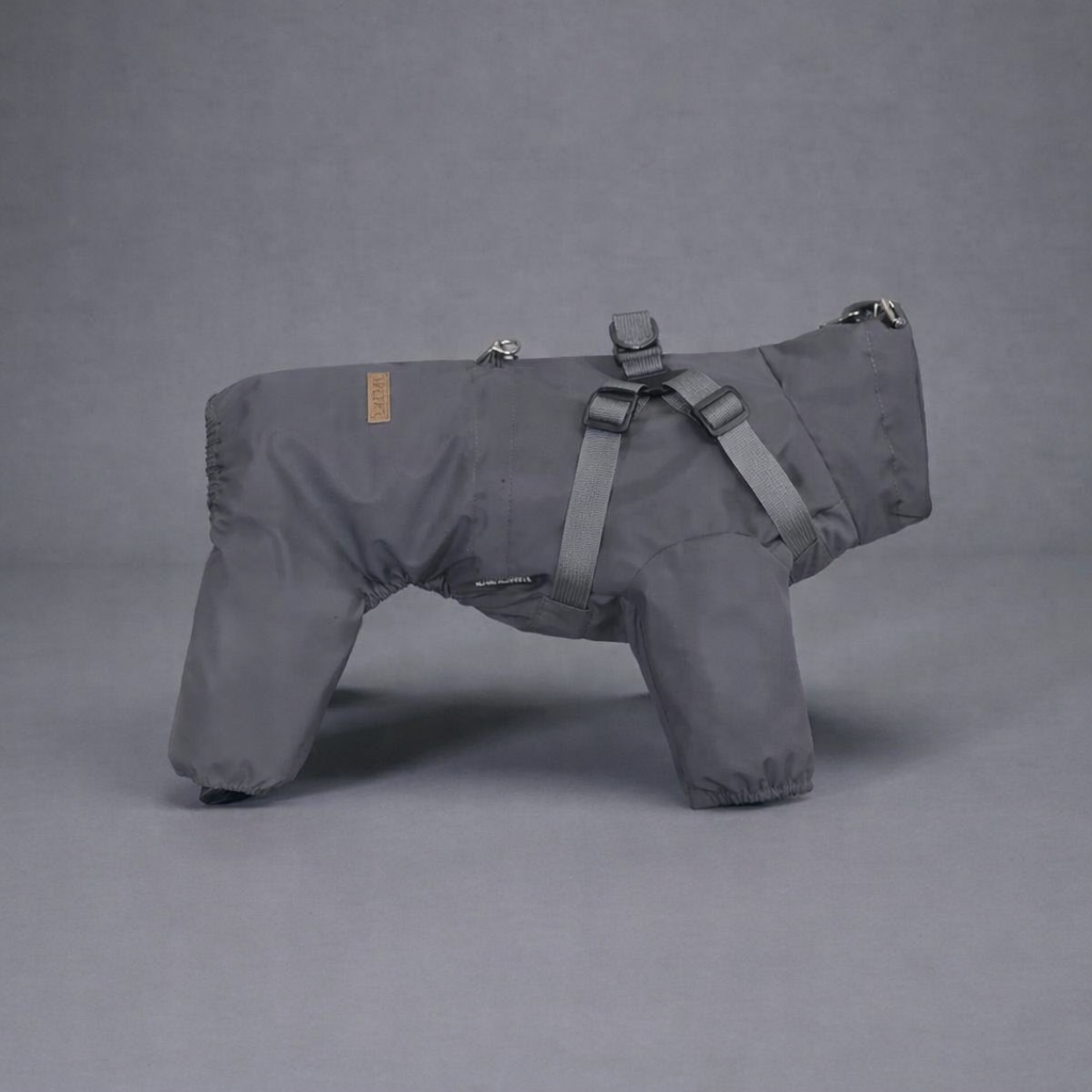 Giubbotto impermeabile grigio per cani con imbracatura integrata
